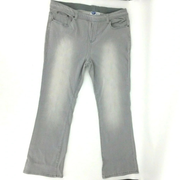 Diane Gilman Jeans Distresse… - Picture 3 of 8